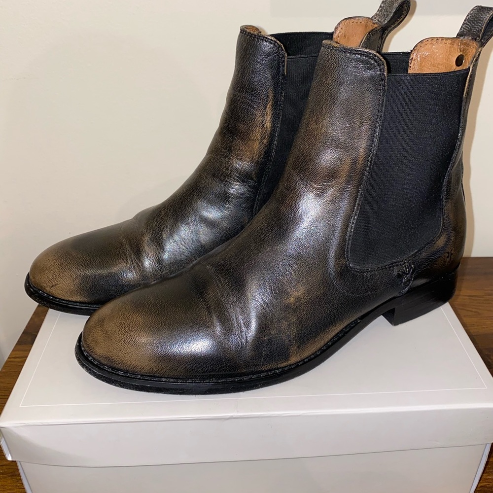Frye Chelsea Boots